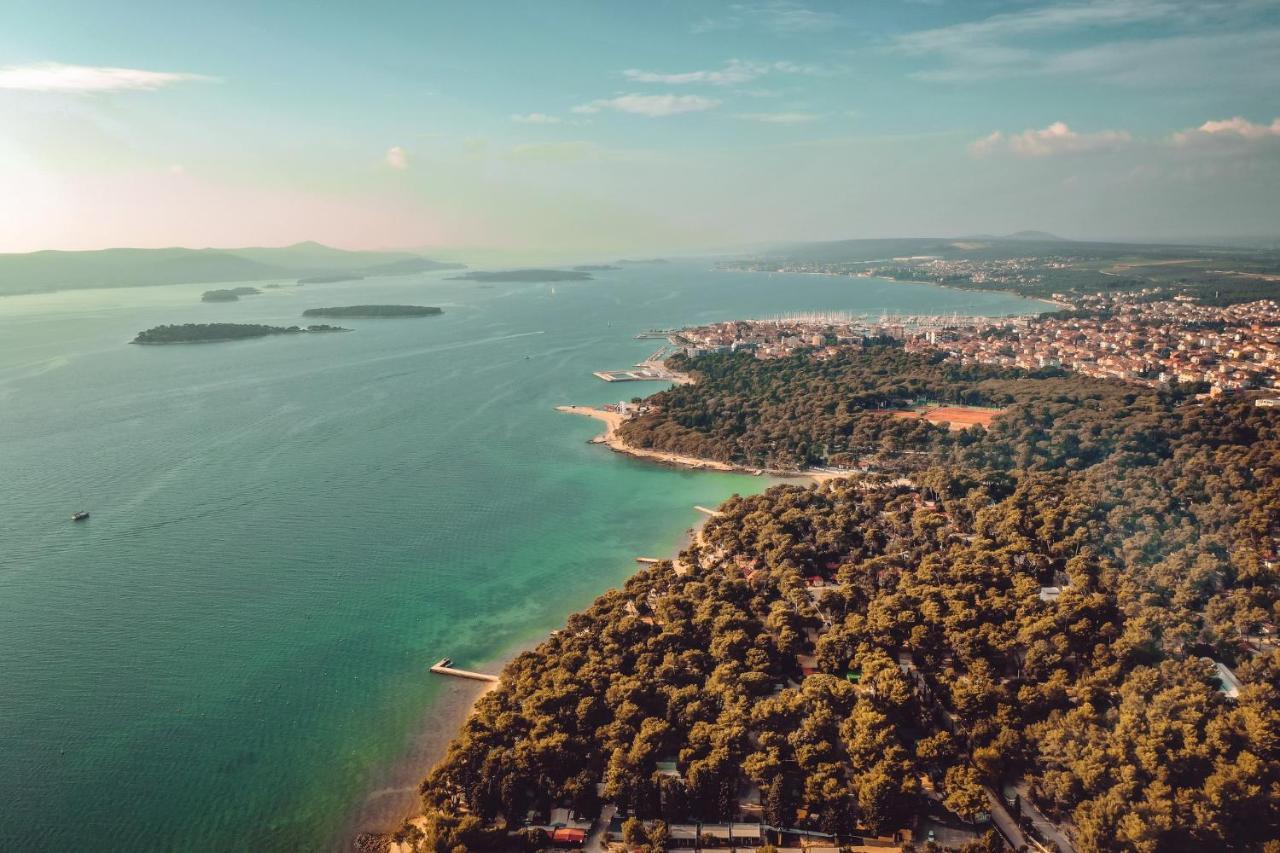 Mobile Home Saky, Biograd Na Moru Exterior foto